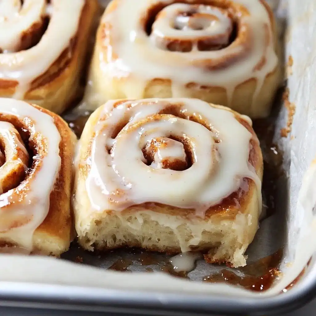 Soft-Baked Apple Cinnamon Rolls - featured image